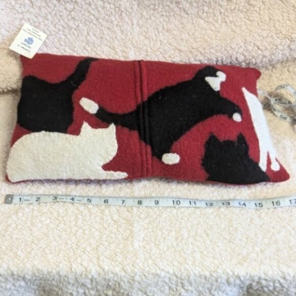 NWT S'mitten in Vermont Playful Cat Pillow - Picture 4 of 7